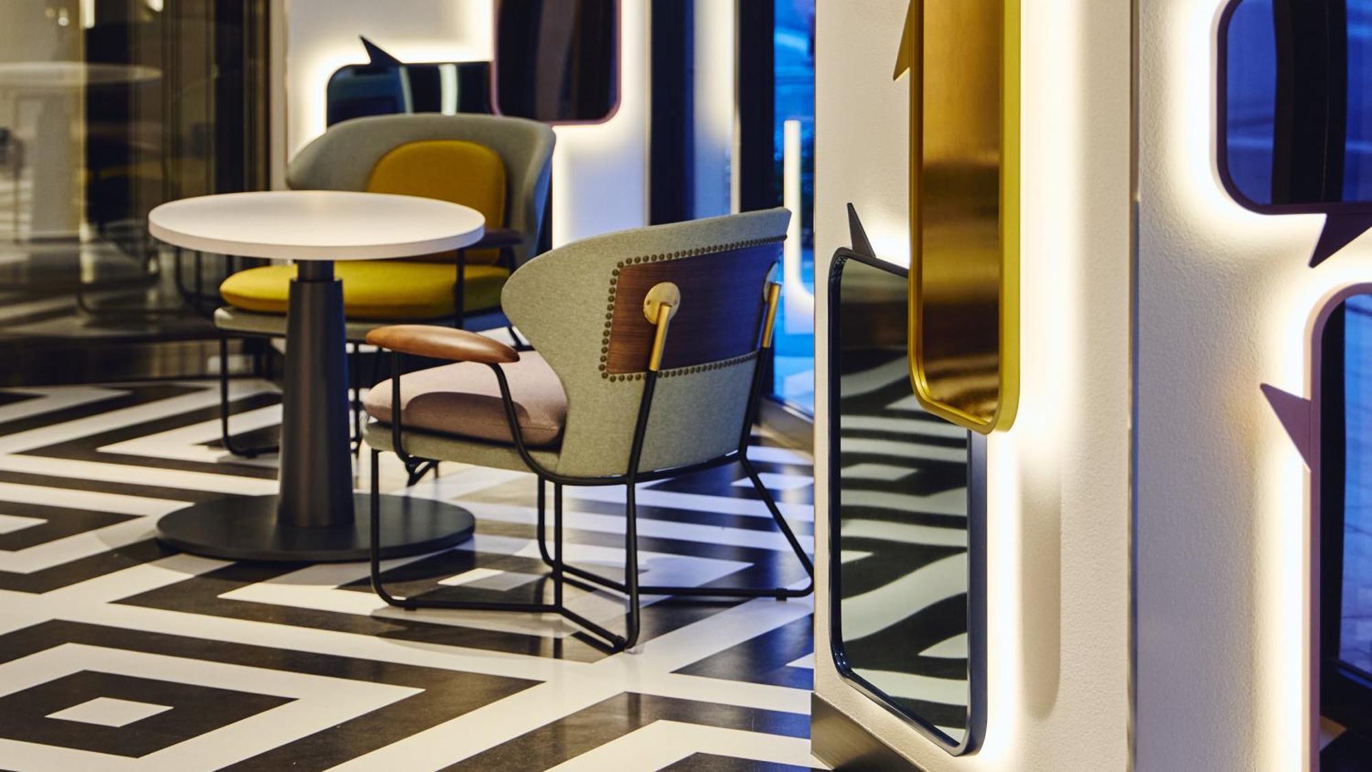 Garner Hotel Osaka Honmachi Station By Ihg Екстериор снимка